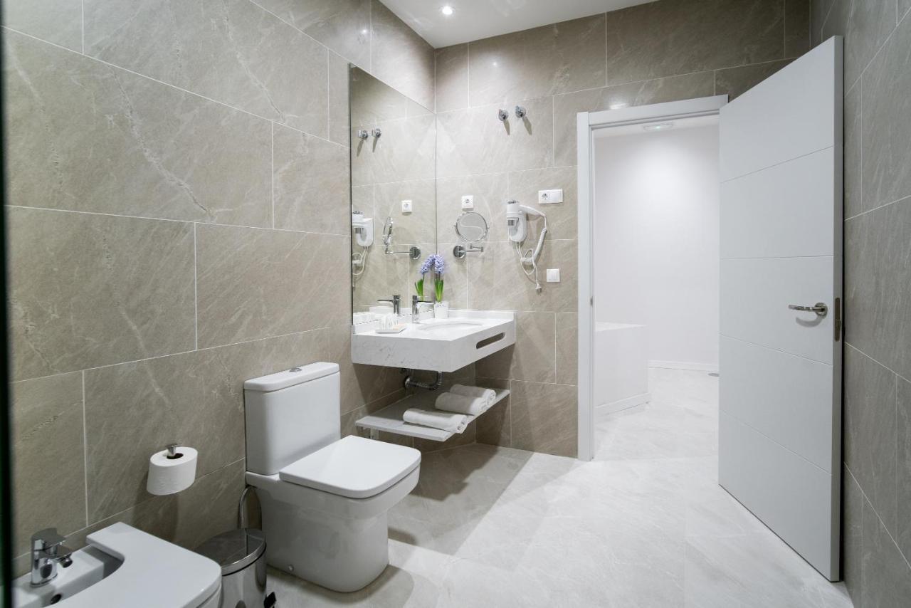 세비야 Arco Macarena Lofts 아파트 호텔 외부 사진